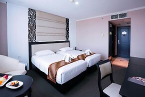 Grand Arkenso Parkview Hotel