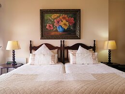 Amzee Bokmakierie Guest House