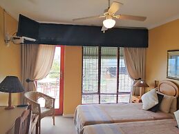 Amzee Bokmakierie Guest House