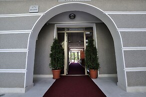 Hotel Djuric