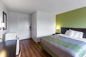 Motel 6 Warminster, PA