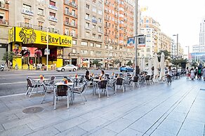 Hostal Gran Via 63 Rooms