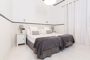 Hostal Gran Via 63 Rooms