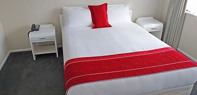 Shadzz Motel & Conference Centre