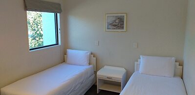 Shadzz Motel & Conference Centre