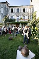 La Porte Rouge - The Red Door Inn Chambres d'Hotes