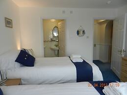 Watersedge Guest House