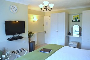 Watersedge Guest House