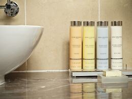 Radisson Blu Anchorage Hotel, Lagos, V.I.