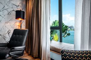 Radisson Blu Anchorage Hotel, Lagos, V.I.