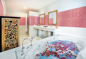 Jamahkiri Resort & Spa