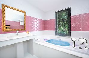 Jamahkiri Resort & Spa