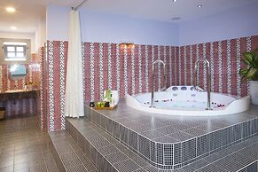 Rembrandt Hotel Nha Trang