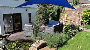 Armidale Cottages Bed & Breakfast