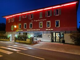 Hotel Aux Berges de l'Aveyron