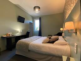 Hotel Aux Berges de l'Aveyron