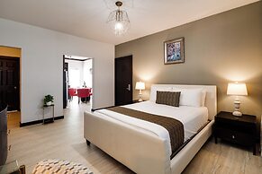 Tradewinds Apartment Hotel