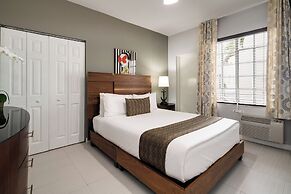 Tradewinds Apartment Hotel