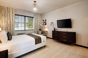 Tradewinds Apartment Hotel