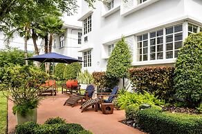 Tradewinds Apartment Hotel