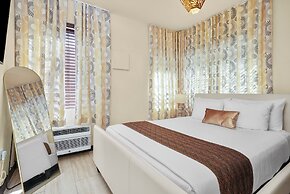 Tradewinds Apartment Hotel