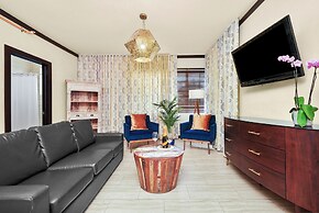 Tradewinds Apartment Hotel