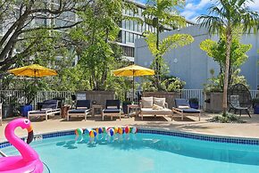 Tradewinds Apartment Hotel