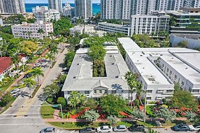 Tradewinds Apartment Hotel