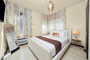 Tradewinds Apartment Hotel