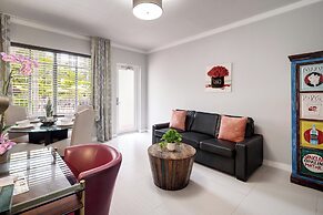 Tradewinds Apartment Hotel