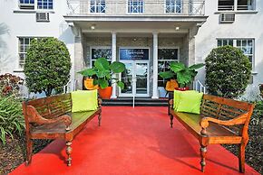 Tradewinds Apartment Hotel