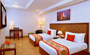 Taurus Sarovar Portico