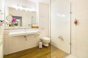 Best Western Plus iO Hotel