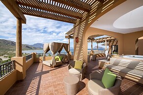 Villa del Palmar at the Islands of Loreto