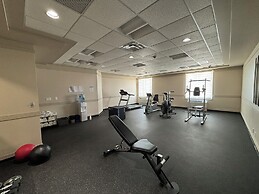 Ramada by Wyndham Estevan