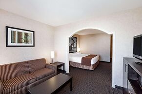 Ramada by Wyndham Estevan