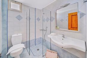 Socrates Hotel Malia Beach