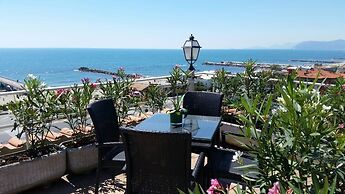 Hotel Tirreno