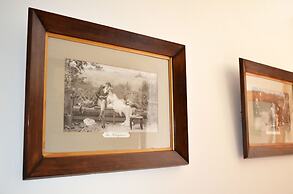 Braemar House B&B and YHA Hostel