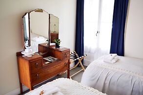 Braemar House B&B and YHA Hostel