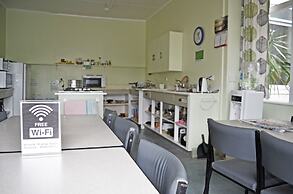 Braemar House B&B and YHA Hostel