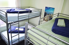 Braemar House B&B and YHA Hostel