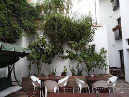 Oasis Backpackers Hostel Granada