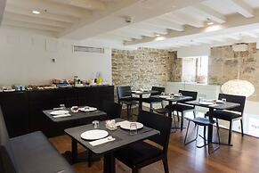 Hotel Carrís Casa de la Troya