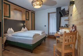 La Roccia Wellness Hotel