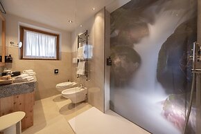 La Roccia Wellness Hotel