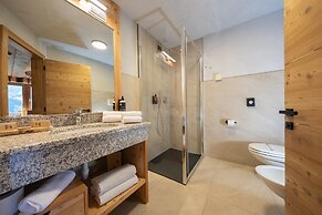 La Roccia Wellness Hotel