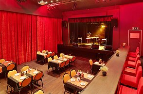 First Group La Montagne