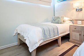 First Group La Montagne