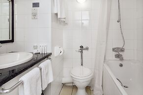 First Group La Montagne